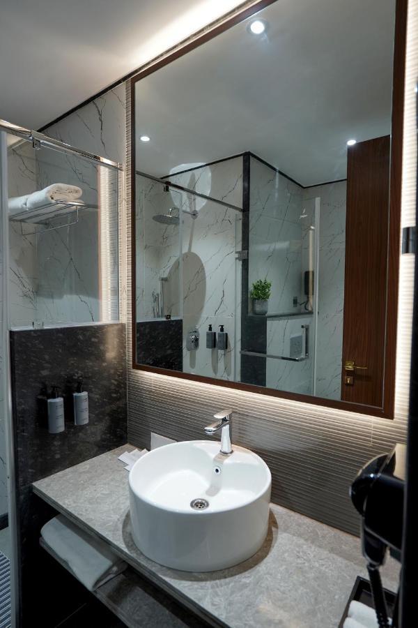 Hotel M2 Square By Monday Premium Nagpur Exterior foto