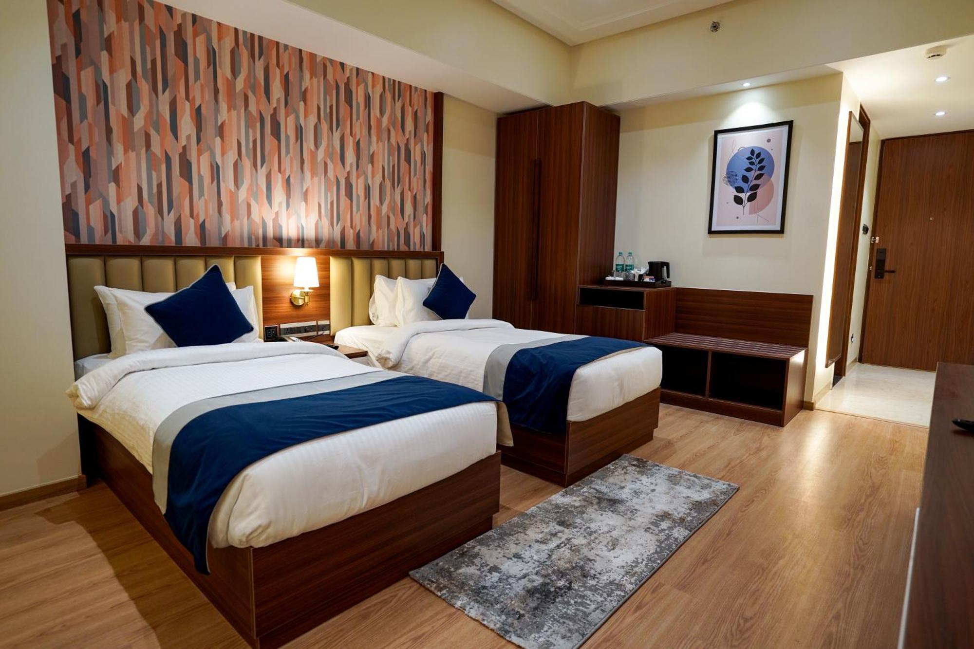 Hotel M2 Square By Monday Premium Nagpur Exterior foto